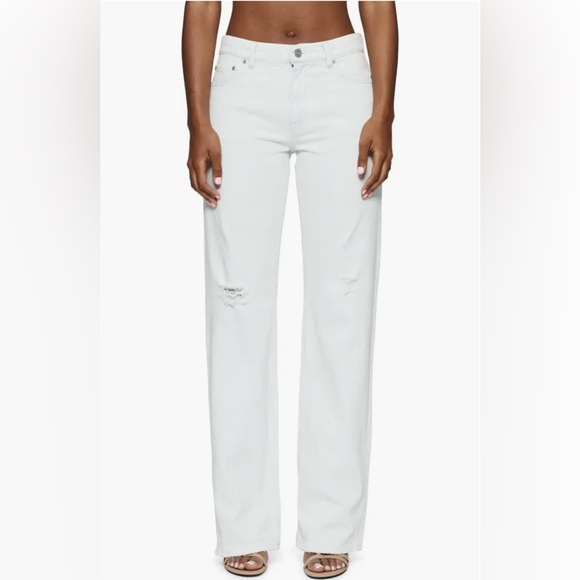 NWT Purple Brand Ripped Slim‎ Fit Straight Leg Jeans Mid Rise Sz 26 $250 - Picture 1 of 6